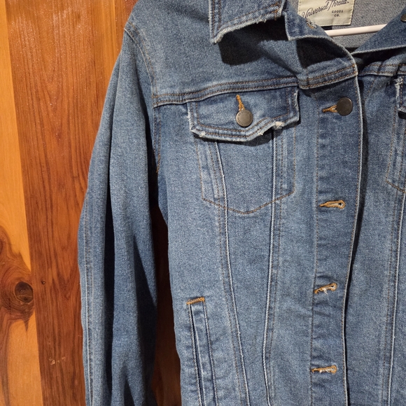 Universal Thread Blue Jean Jacket - Picture 3 of 4